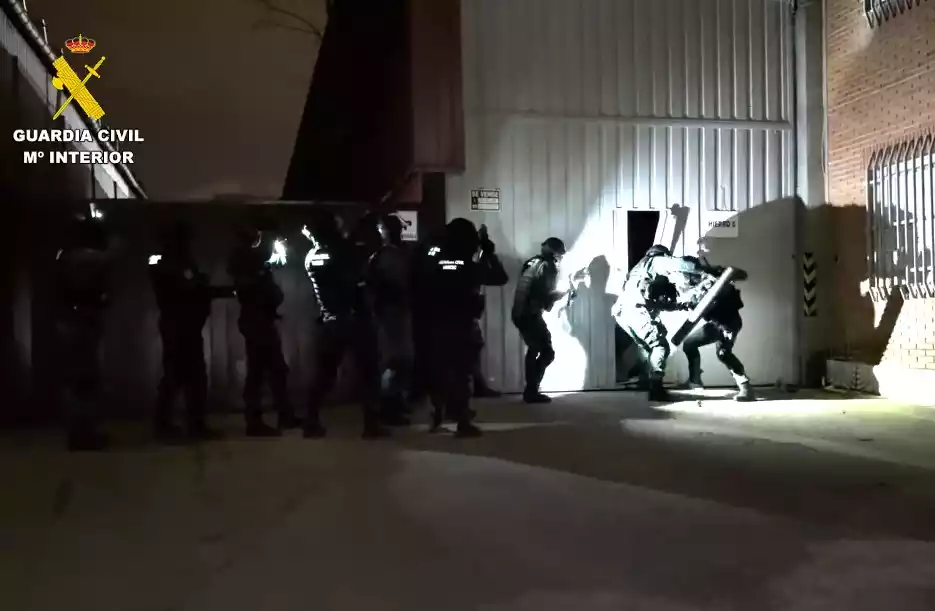 Guardia Civil Operación Quianlong